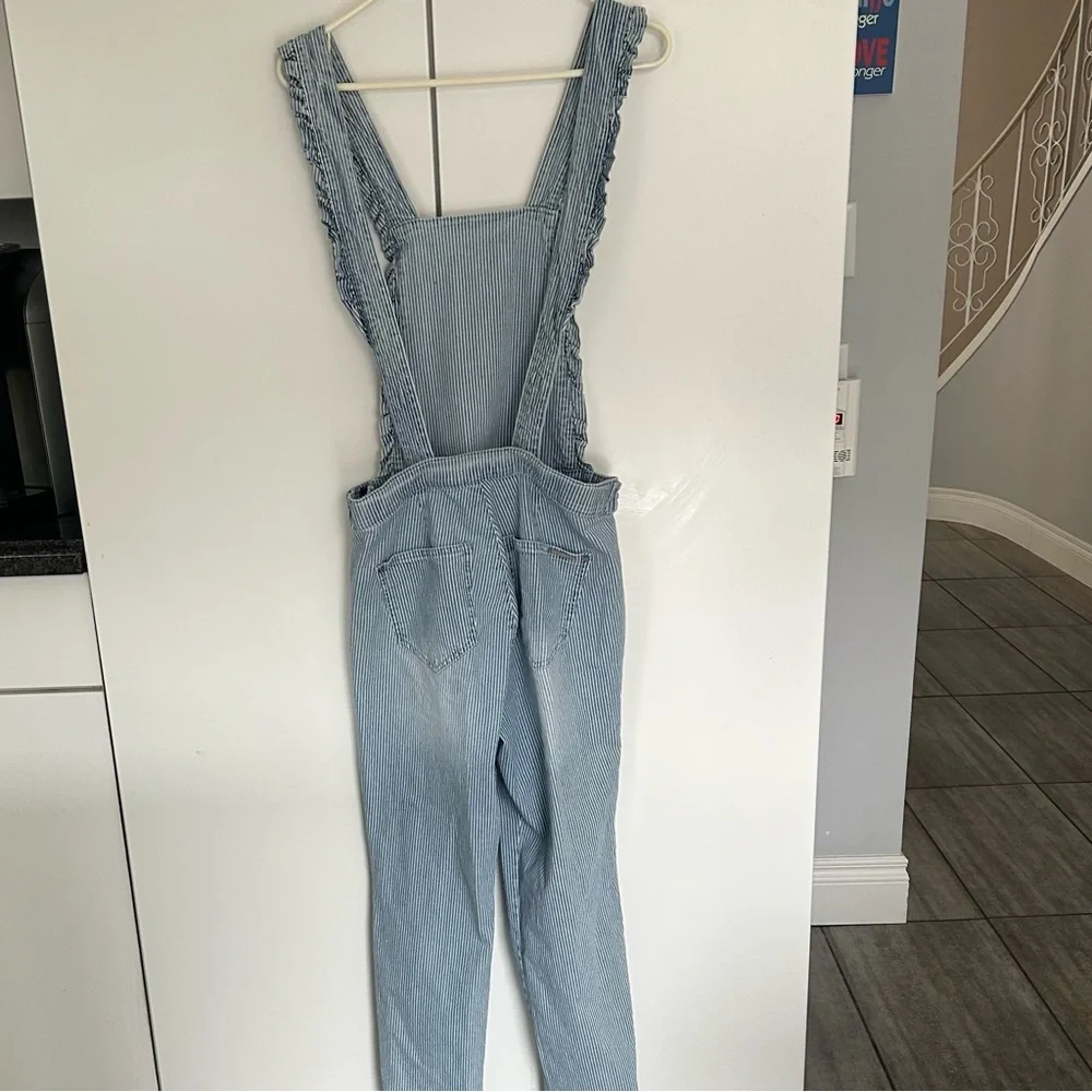 Cream Women’s Faded Blue Denim Pinstripe Overalls with Ruffled Straps  Size XS - Picture 6 of 16